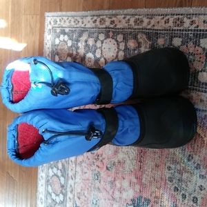 Kamik snow boots size 5